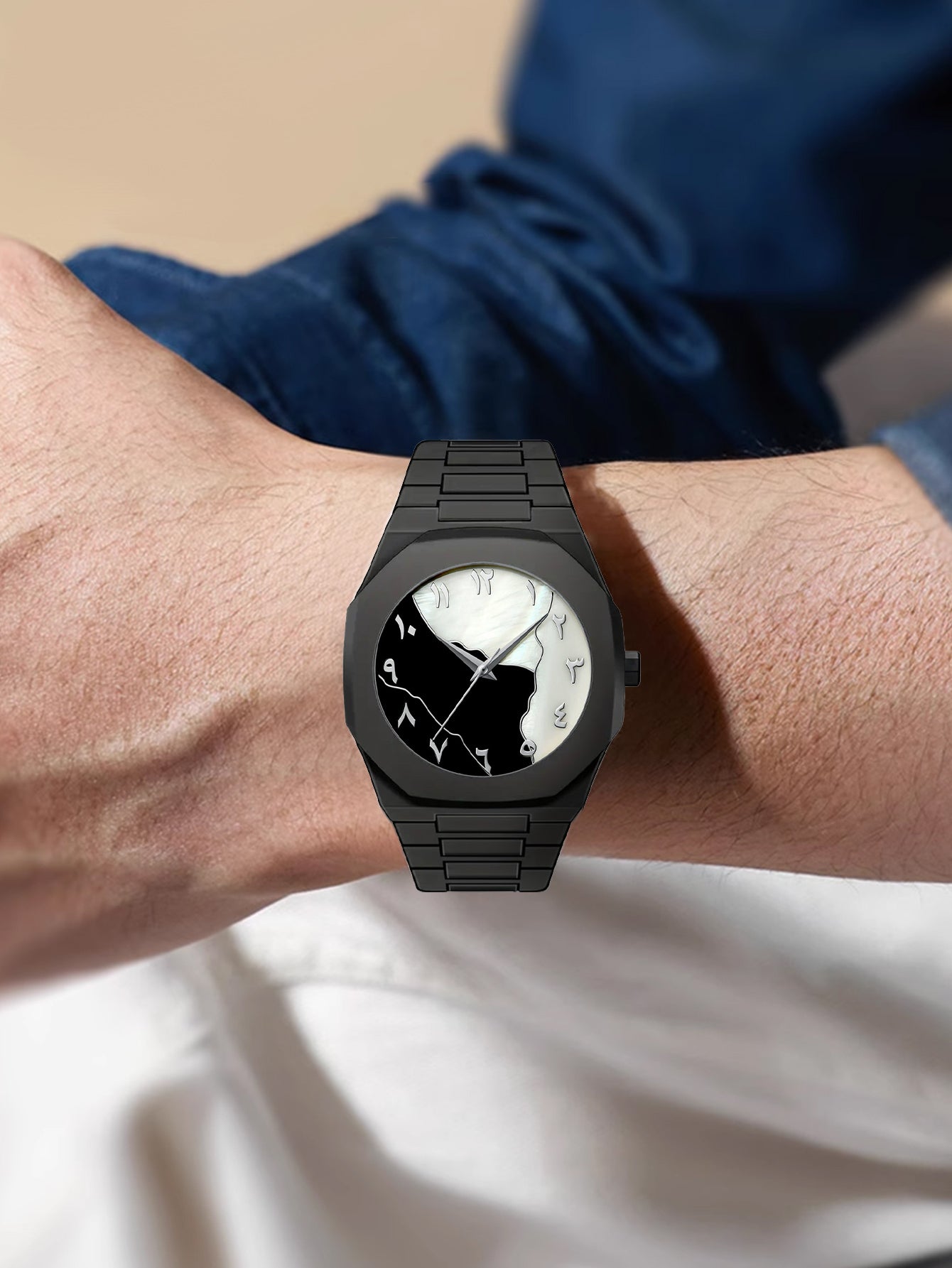 Black AURA Watch – Elegant All-Black Quartz Wrist Watch for Men & Women