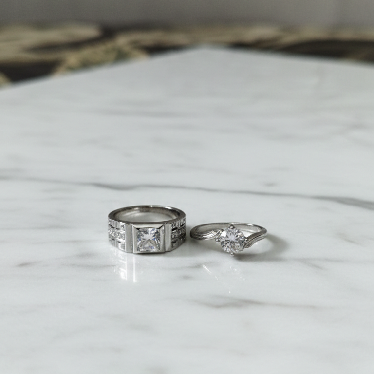 Alloy Adjustable Couple Ring – Stylish Matching Unisex Rings for Lovers (With Box)