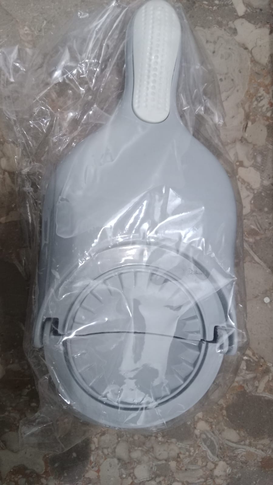 2-in-1 Manual Dumpling Maker & Dough Press – Portable Samosa & Gujiya Mould Tool